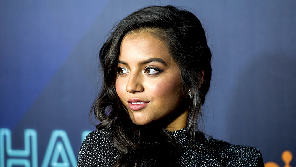 Isabella Moner