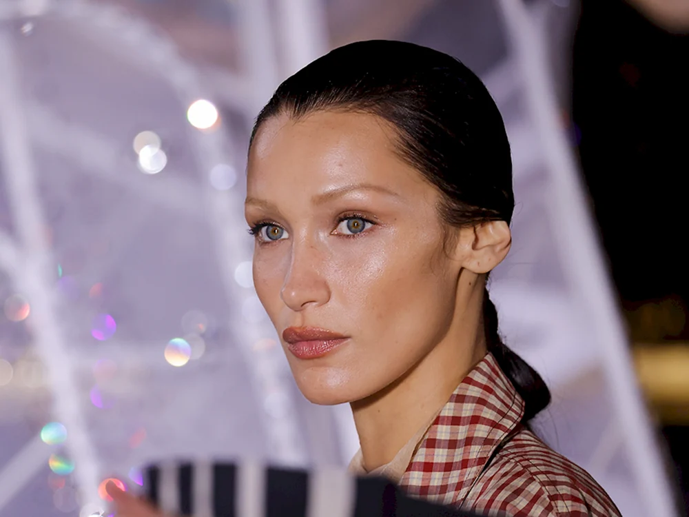 Bella Hadid Hadid Vogue