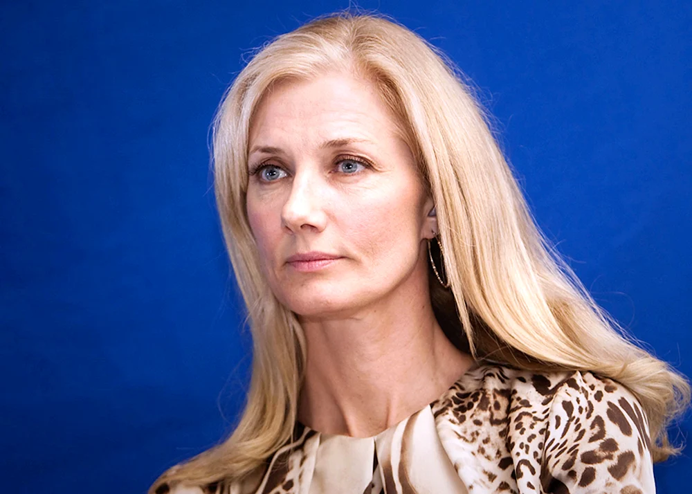 Joely Richardson