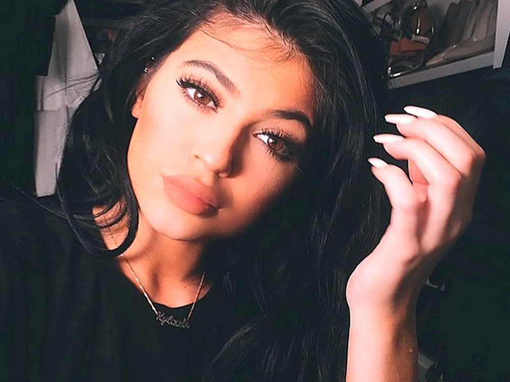 Kylie Jenner Selfies