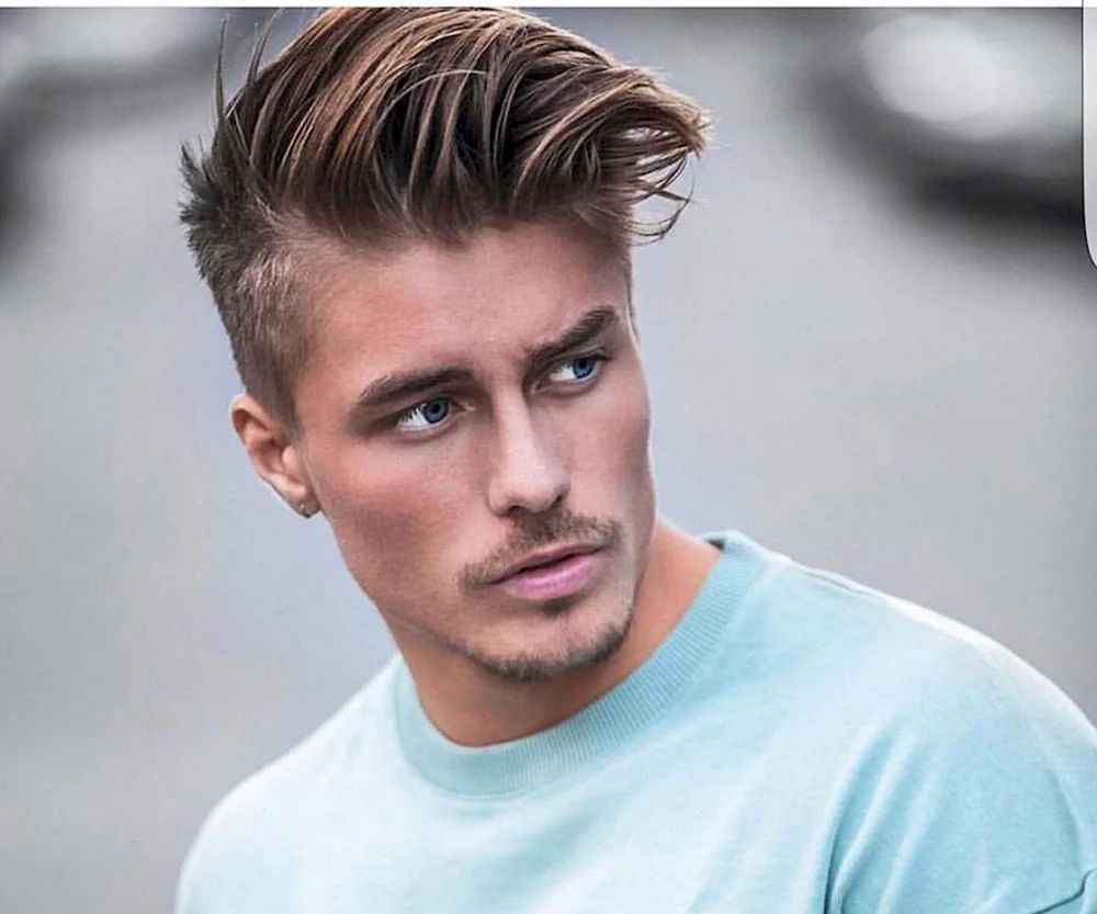 Kanadischer Quiff Frisuren für Männer