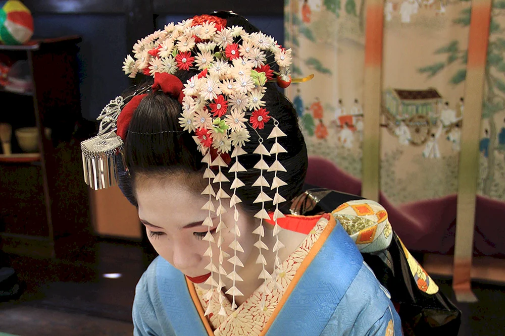 Kanzashi Geisha