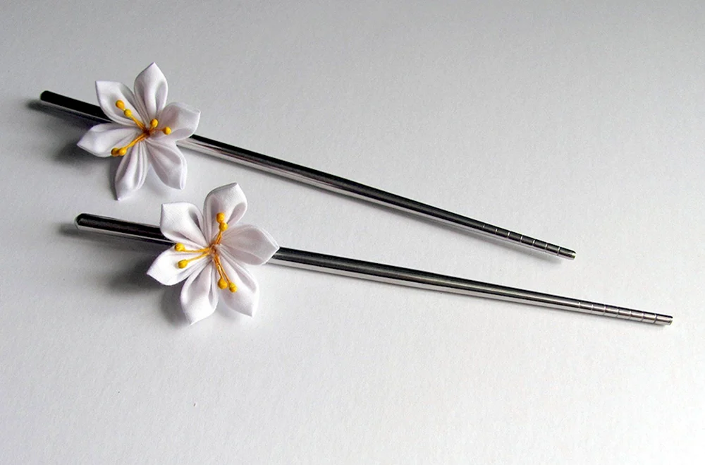 Kanzashi-Haarstäbchen