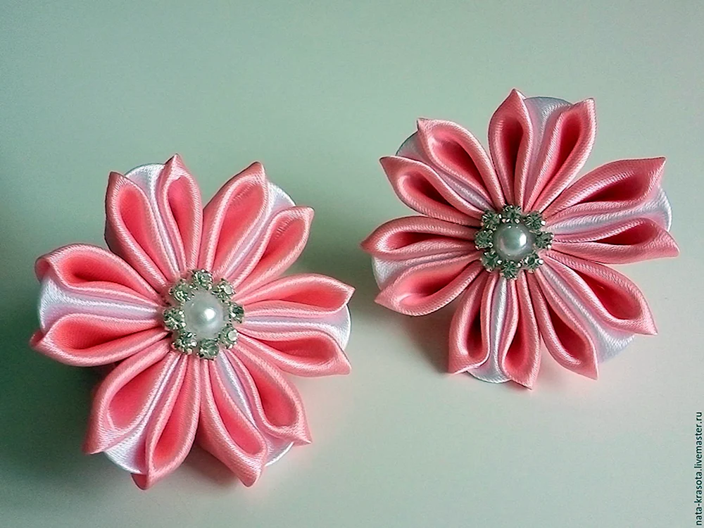 Kanzashi-Haarbänder