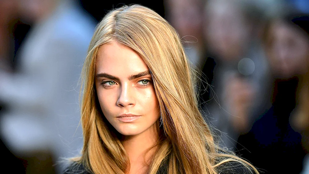Cara Delevingne cara Delevingne