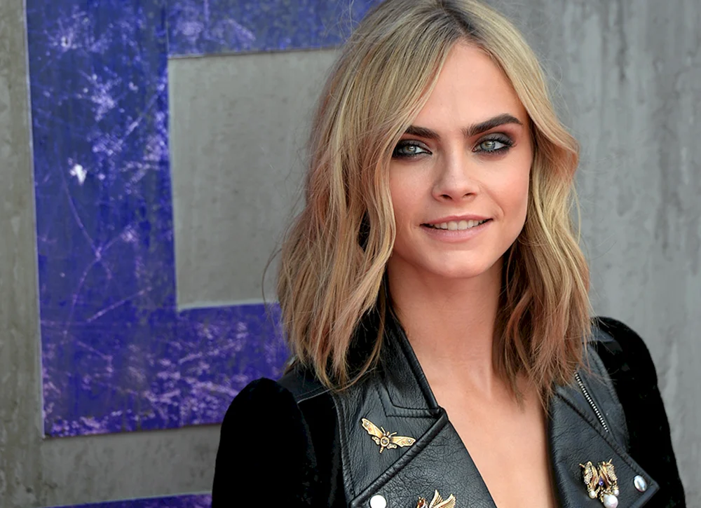 Cara Delevingne cara Delevingne