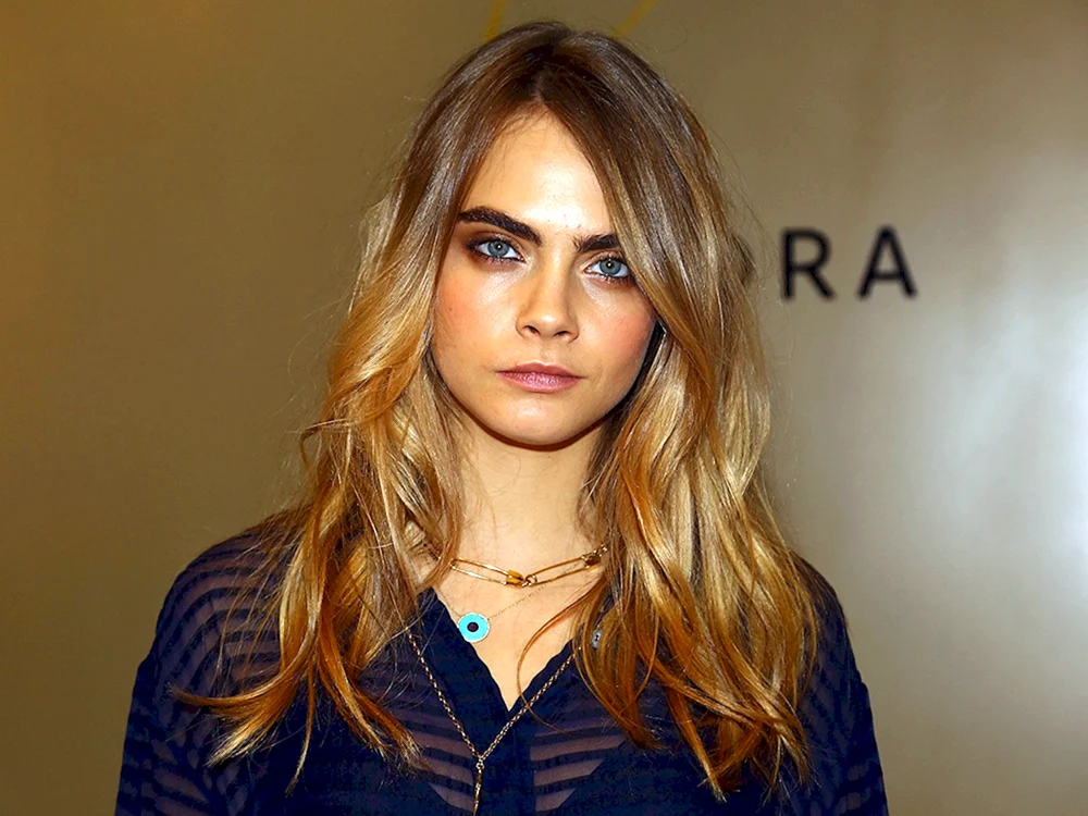 Cara Delevingne cara Delevingne