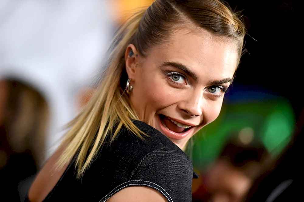 Cara Delevingne cara Delevingne