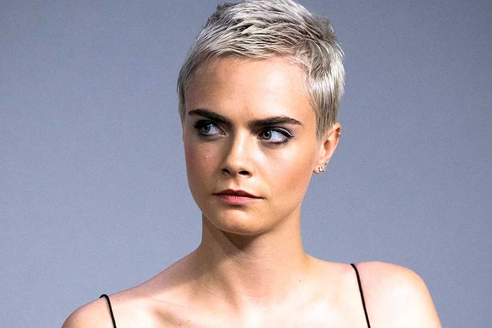 Cara Delevingne Pixie Haarschnitt