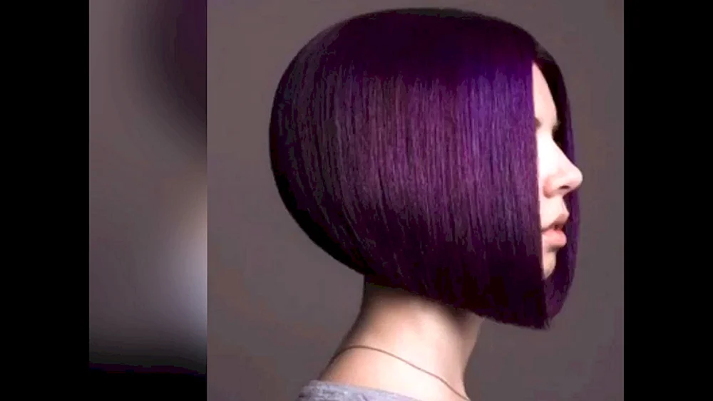 Versteckte Haarfärbung auf kurzem Haar