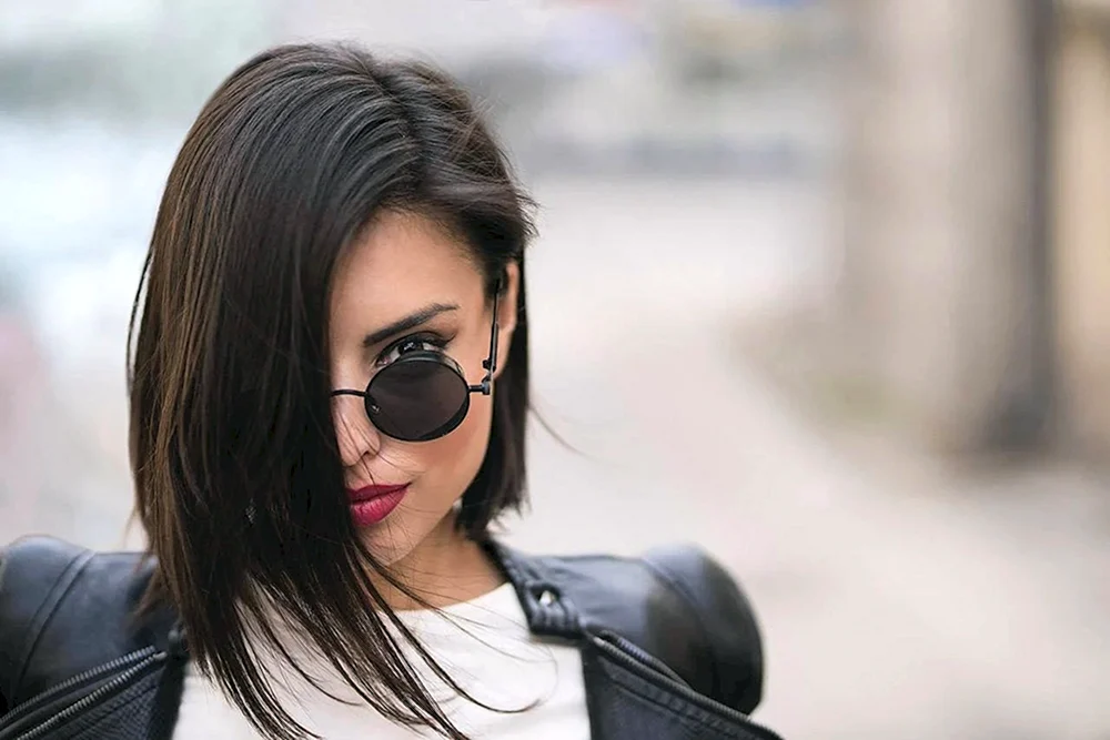Kim Kardashian mit Bob
