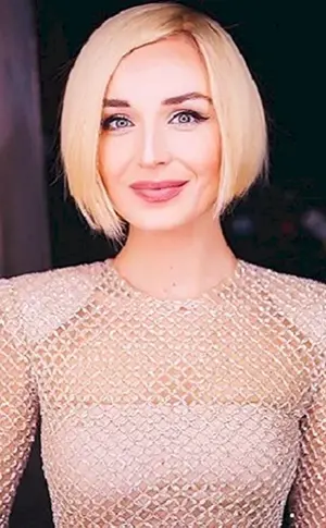 Polina Gagarina's bob 2021