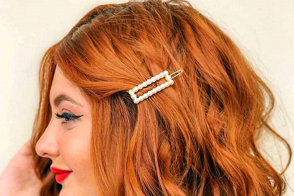 Pflege. rotes Haar