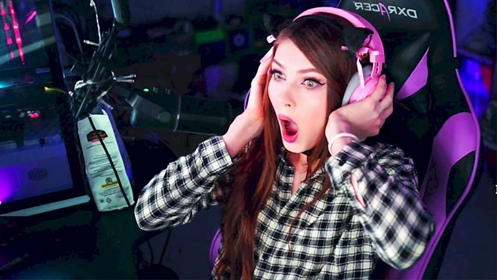 Amina Tenderlibae