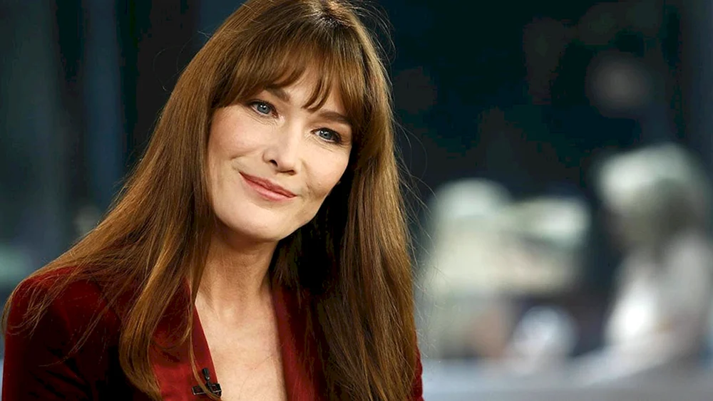 Carla Bruni 2022