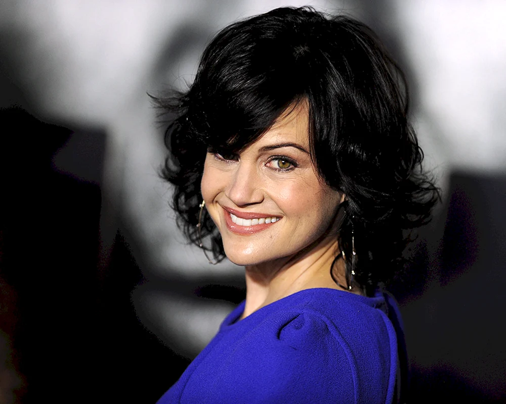 Carla Gugino 2022