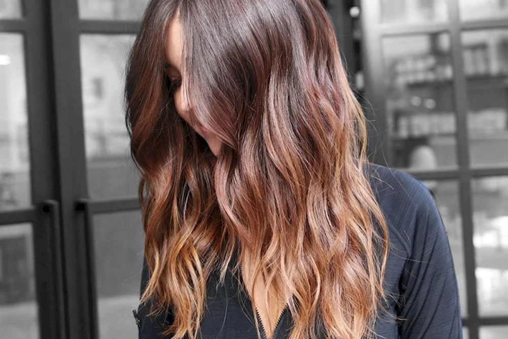 Frisuren mit mehrfarbigem Haar