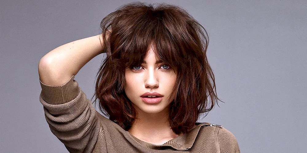 Cascade Shaggy Bob