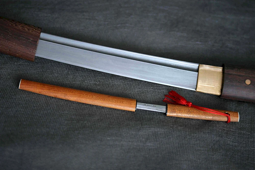 Katana Wakizashi und Tanto