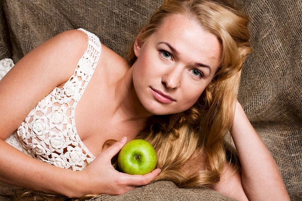 Stepan Kvardakov Ekaterina Enokaeva