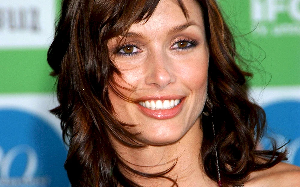 Kathryn Bridget Moynahan jung
