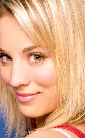 Kaley Cuoco 2010