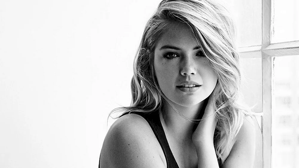 Supermodel Kate Upton photo