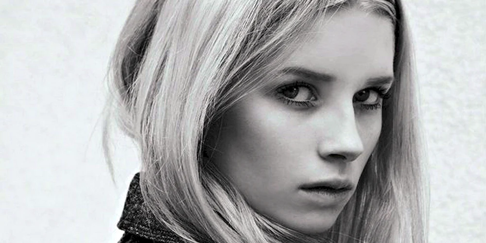 Kate Moss als junge Frau
