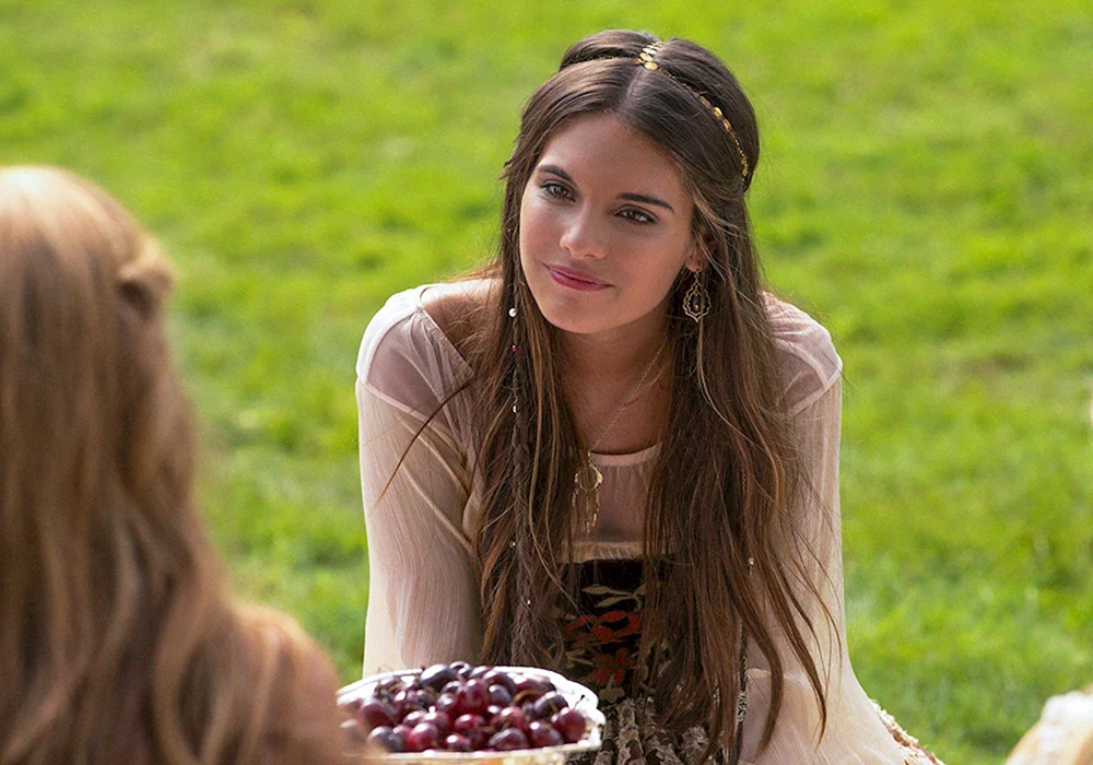 Caitlin Stasey Schauspielerin