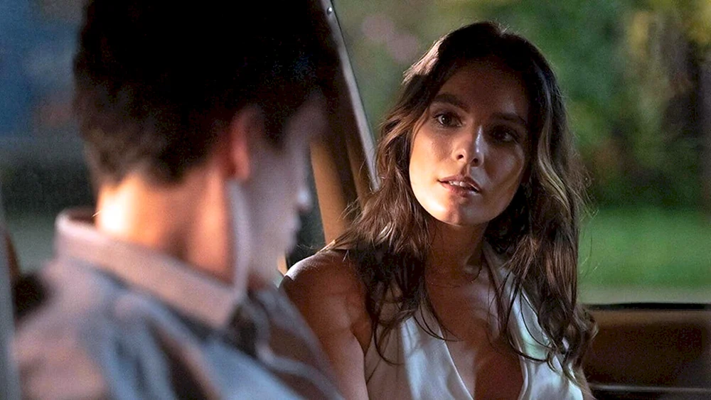 Caitlin Stasey Caitlin Stasey Stasey