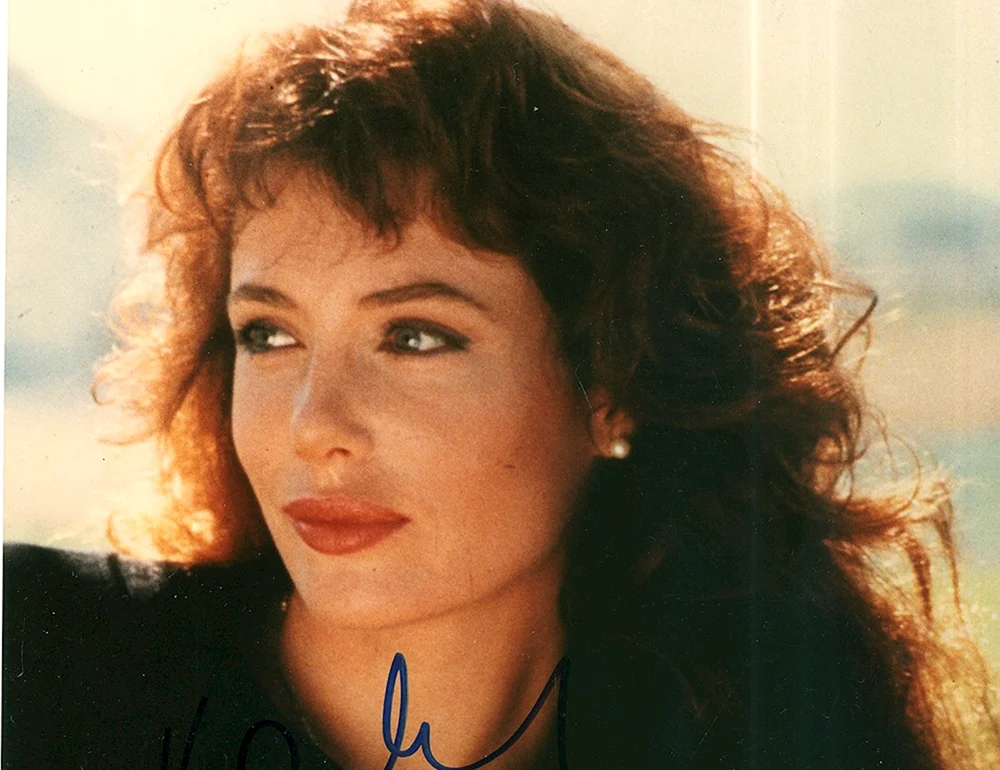 Kelly LEBROCK