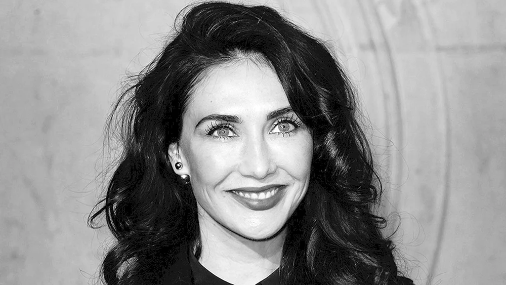 Carys Van Houten