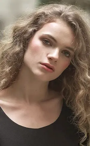 Curly Heir