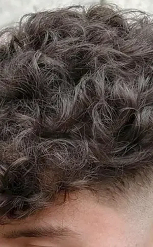 Curly Heir
