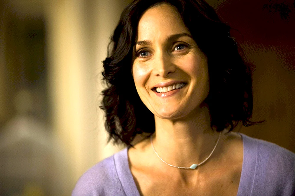 Carrie-Ann Moss