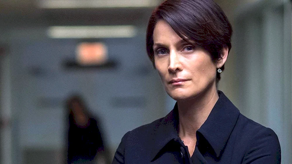 Carrie-Ann Moss