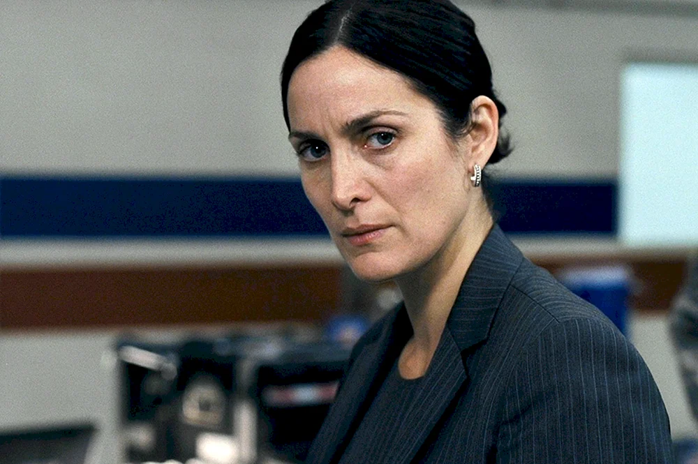 Carrie-Ann Moss