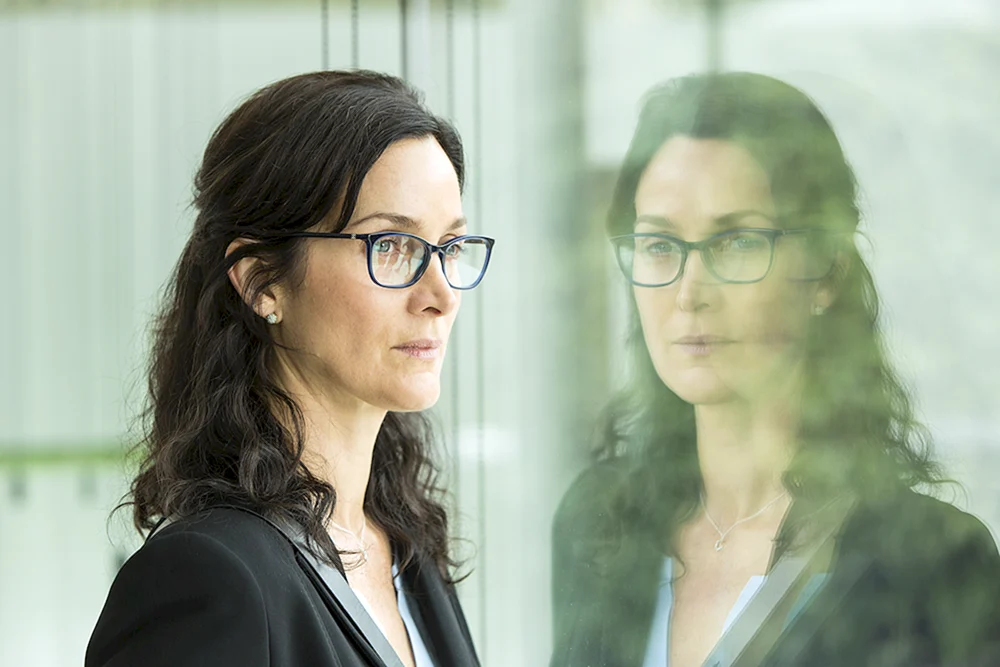 Carrie-Ann Moss 2021.