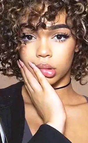 Kat Graham Afro Locken