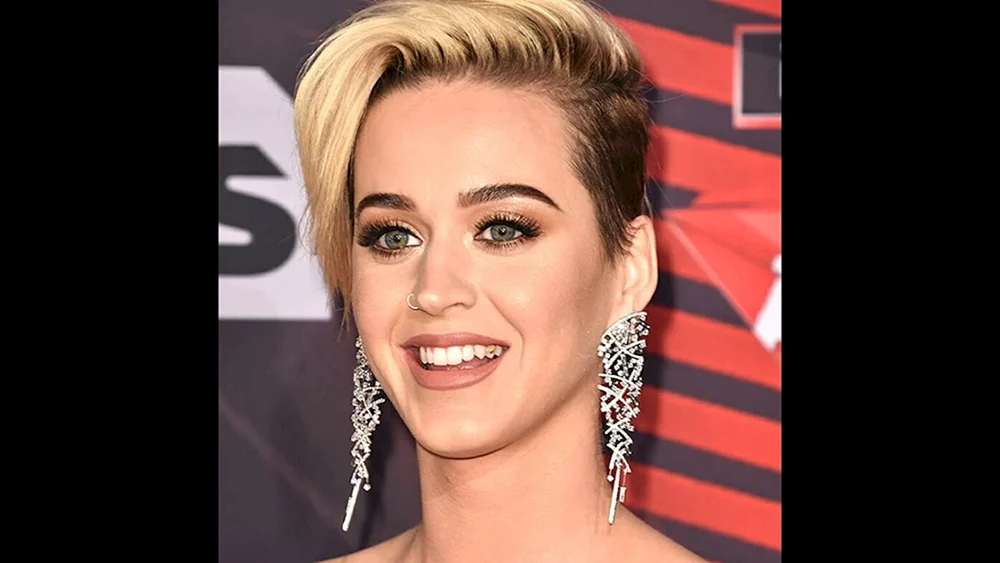 Katy Perry Haarschnitt