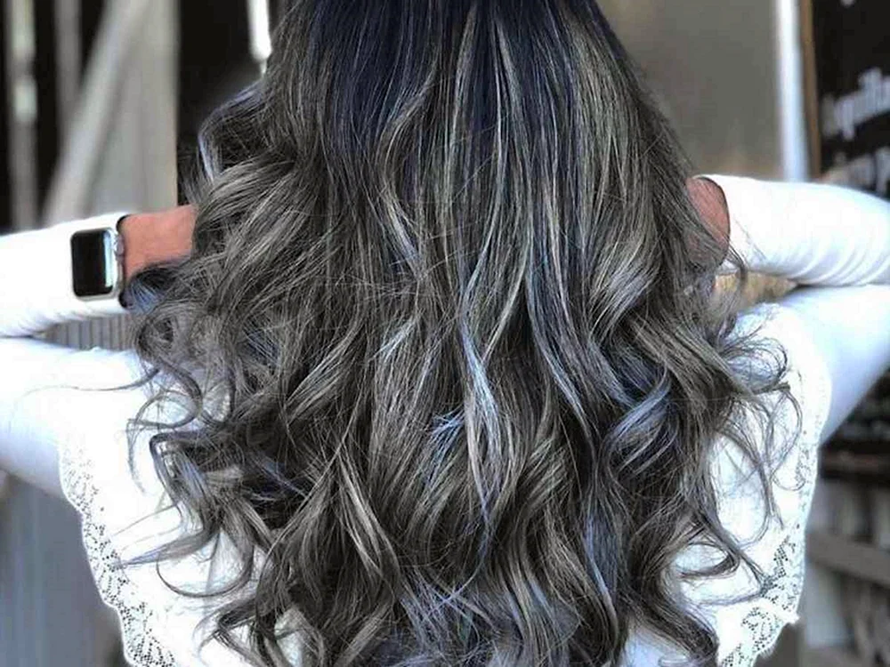 Highlights grau