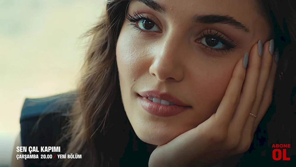 Hande Erçel