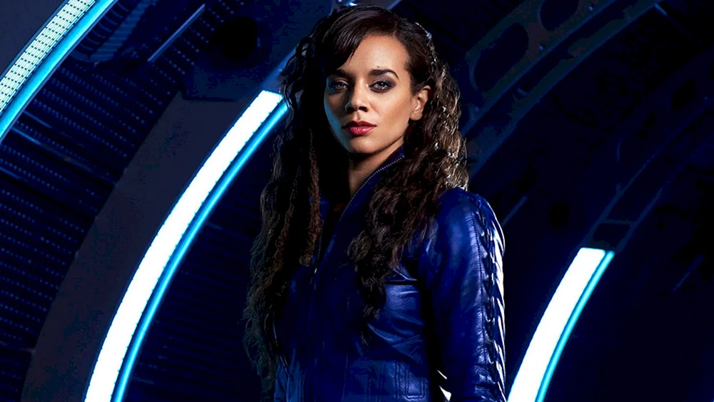 Hanna John-Kamen