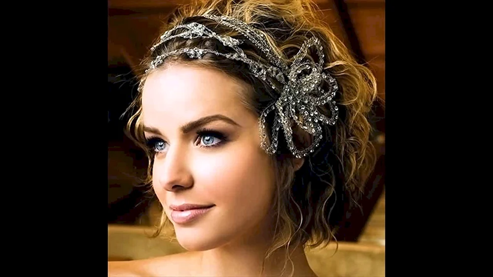 Hochzeitsfrisuren mit Haarspangen