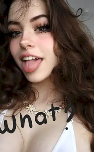 HANNAHOWO 1