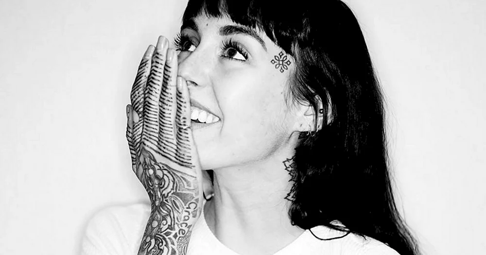 Hannah Pixie Snowdon