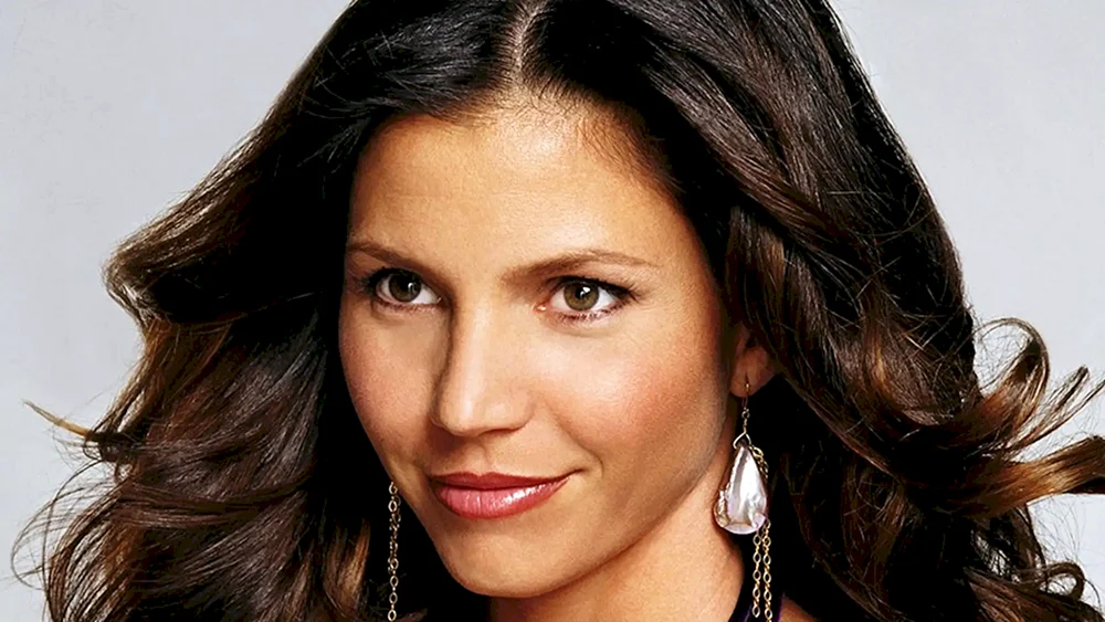 Charisma Carpenter 2021