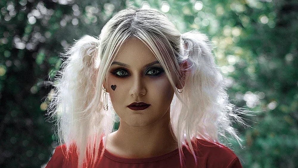Harley Quinn LookMargot Robbie Harley