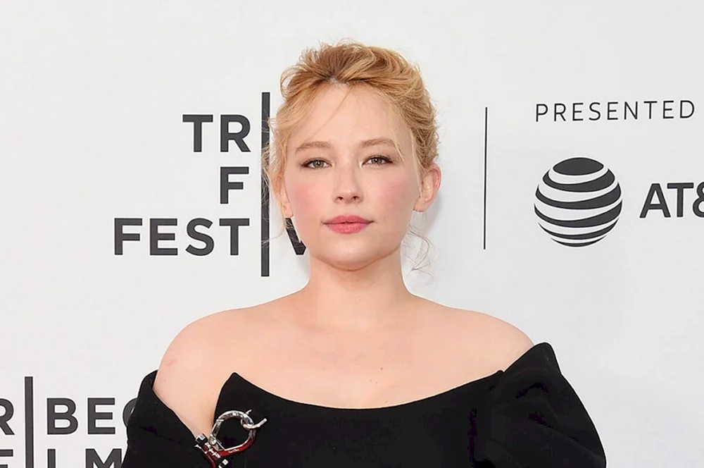 Haley Bennett 2022