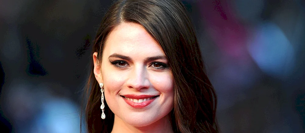 Hayley Atwell Lächeln